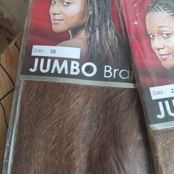 Hair extensions - Picture 2 of 3